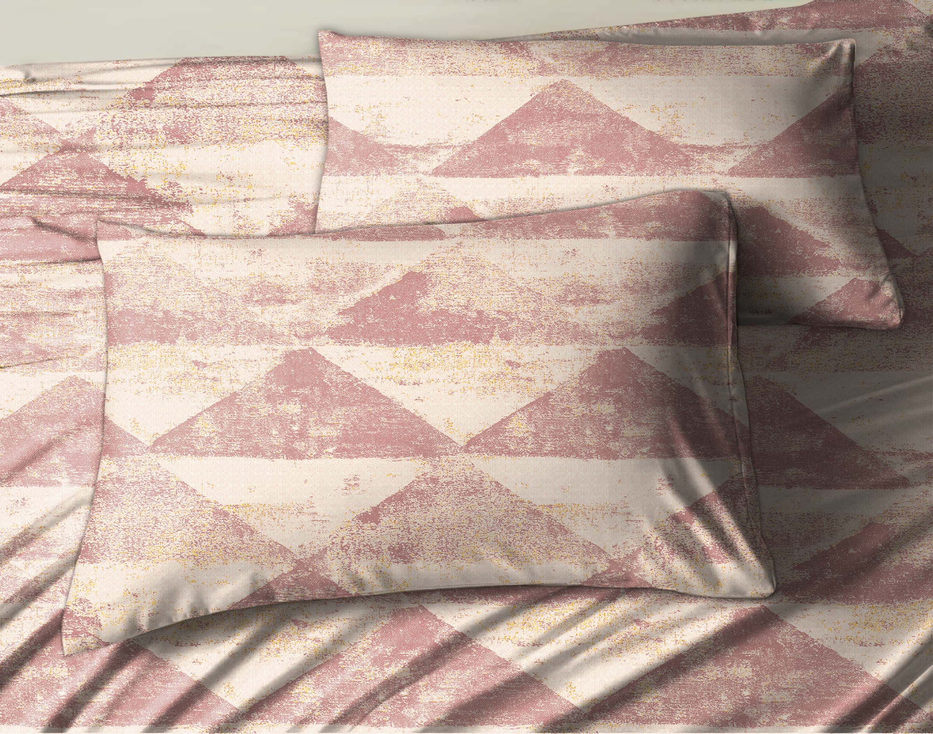 Mystique Rosso Bedsheet for Double Bed with 2 PillowCovers King Size (104" X 90")