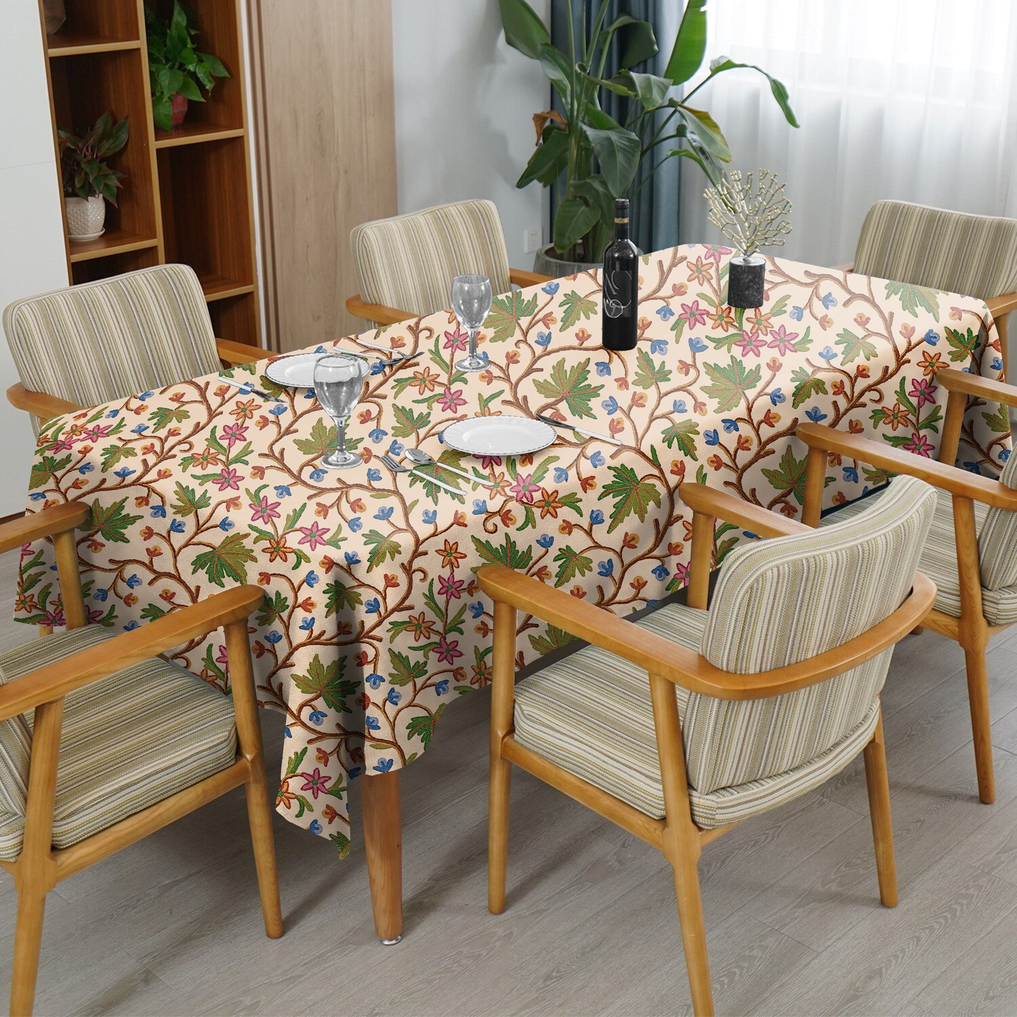 VAROSKI KASHMIRI SPANISH WHITE TABLE CLOTH
