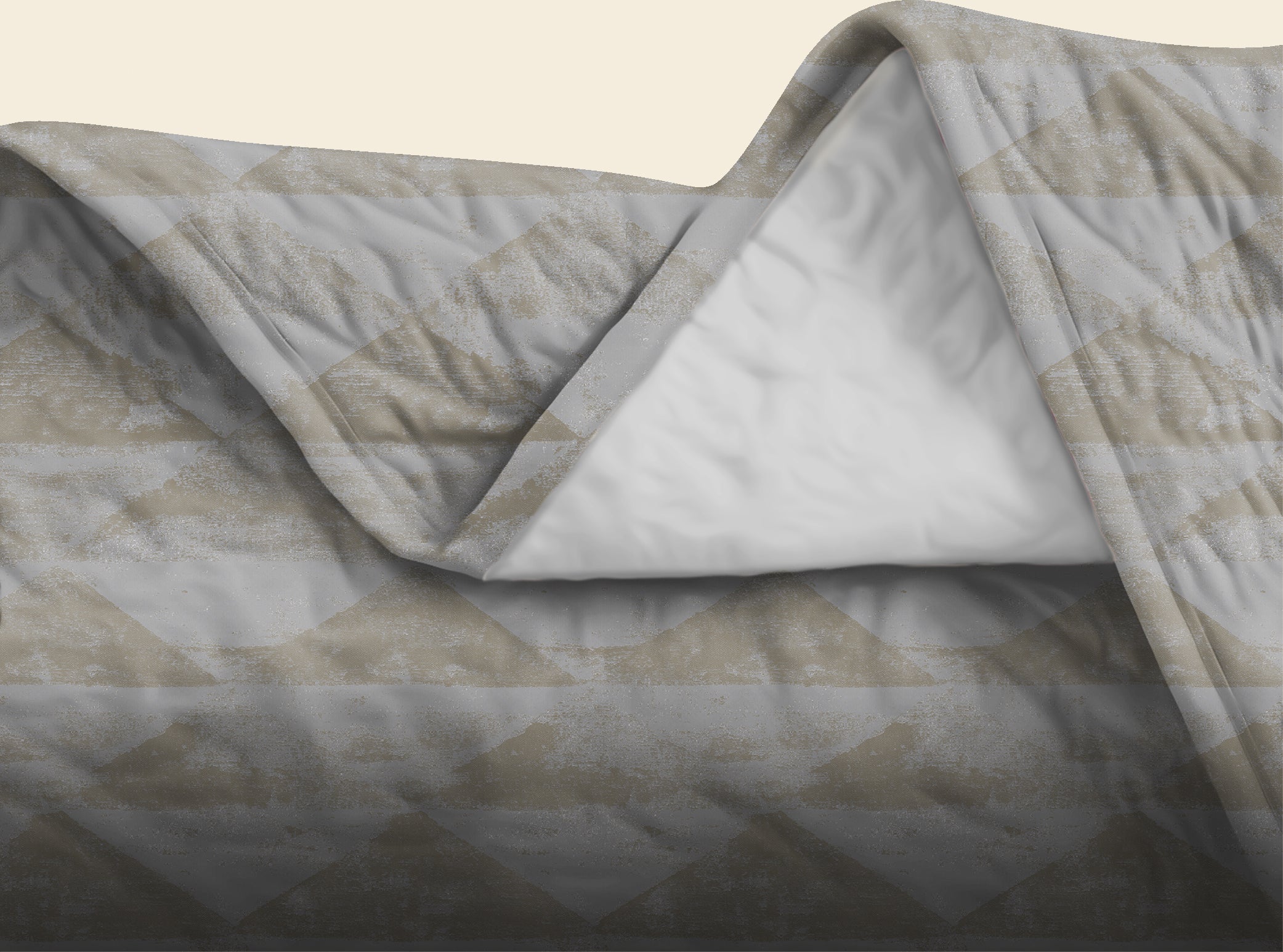 Mystique Silver Bedsheet for Double Bed with 2 PillowCovers King Size (104" X 90")