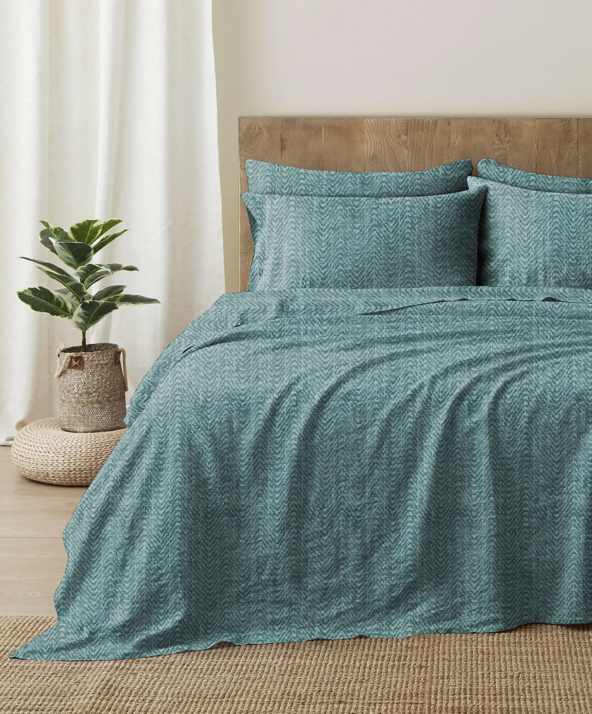 Casableu Microfiber Turin Teal Bedcover for Double Bed with 2 Pillow Covers King Size (104" X 90")