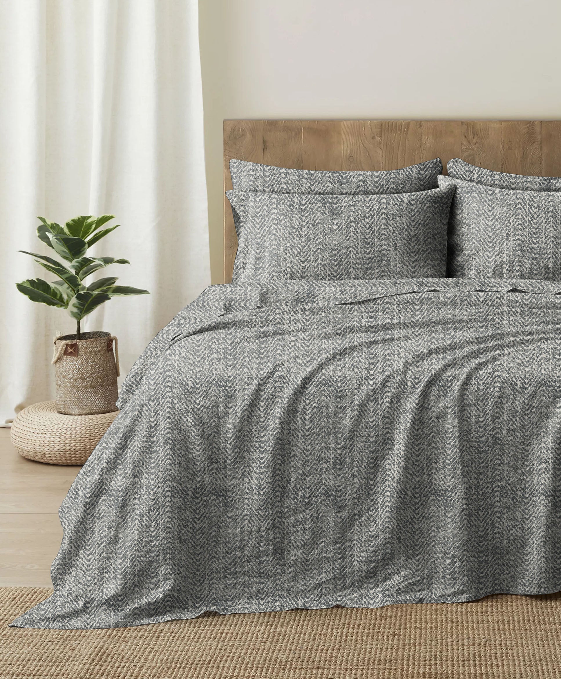 Casableu Microfiber Turin Tex Grey Bedcover for Double Bed with 2 Pillow Covers King Size (104" X 90")