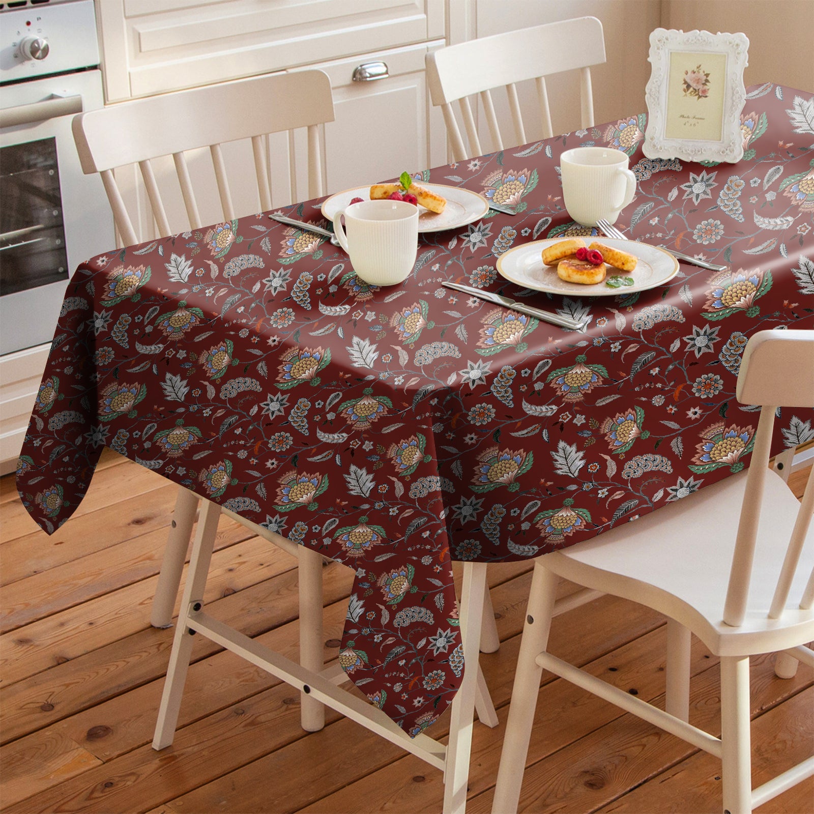 Kasbah Maroon 6 Seater Table Cloth