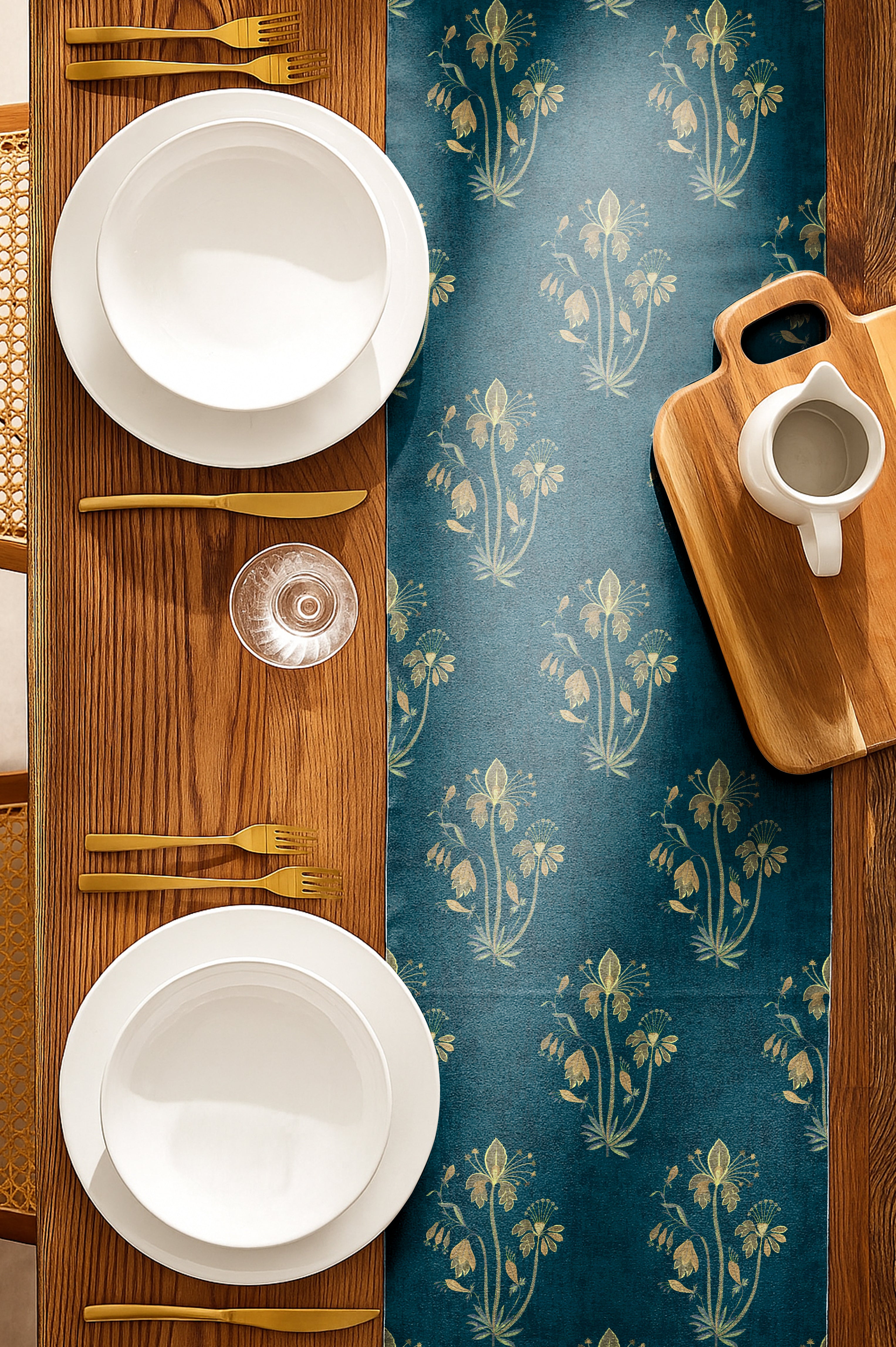 VERONA TEAL MATTY TABLE RUNNER