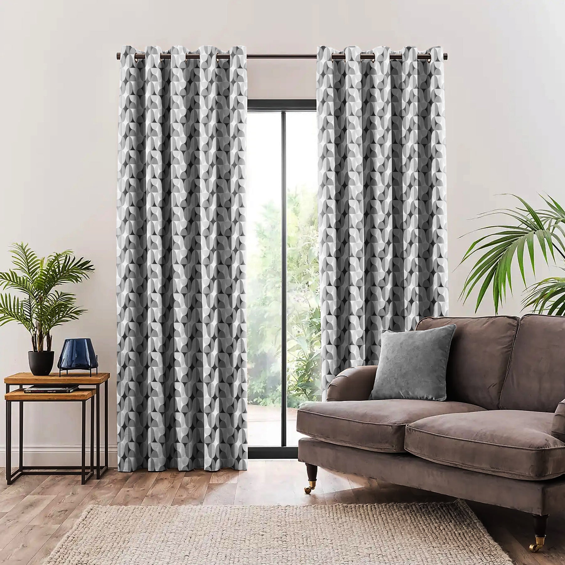 ILLUSION CIRCLE BLACKOUT CURTAIN BLACK/GREY