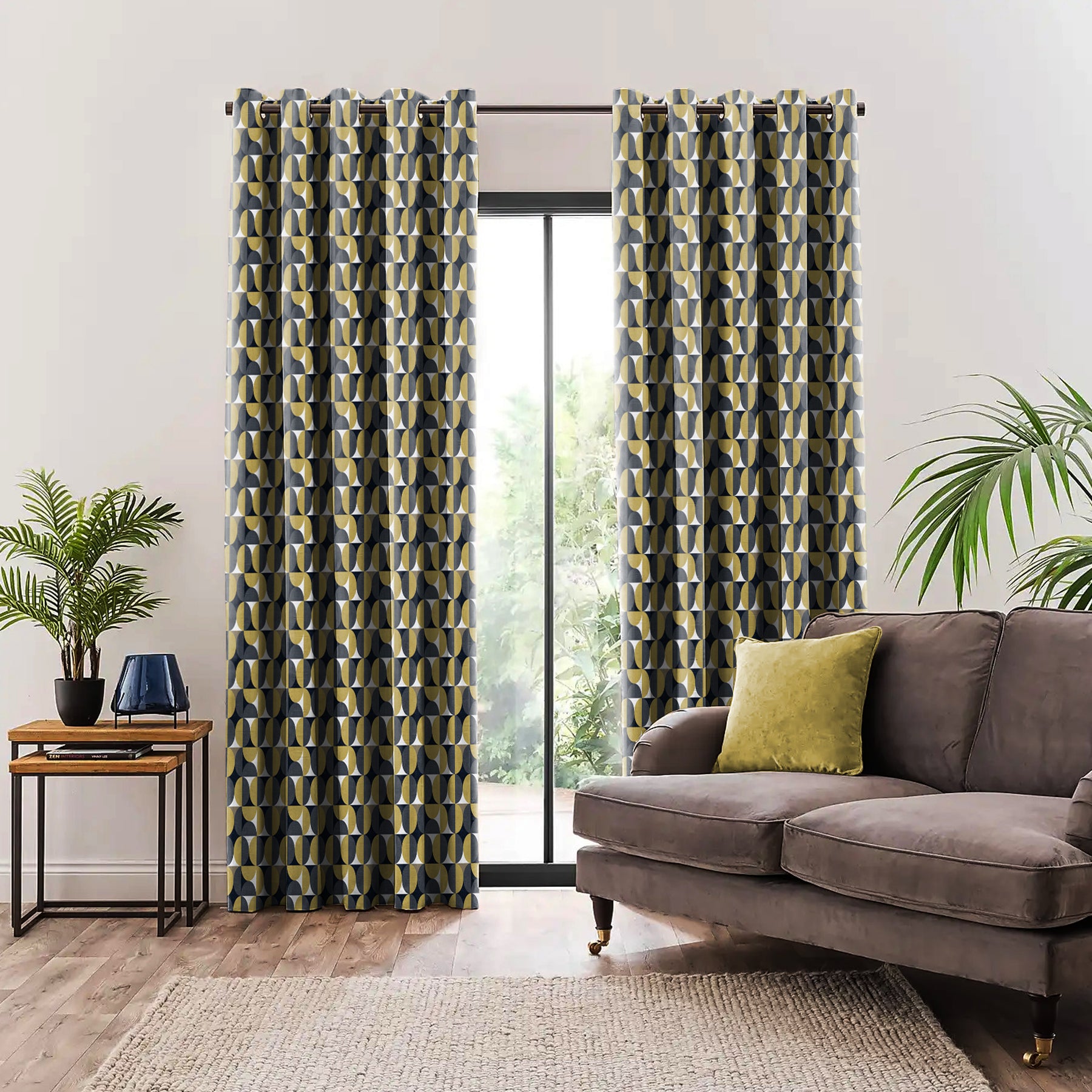 ILLUSION CIRCLE BLACKOUT CURTAIN YELLOW/BLACK