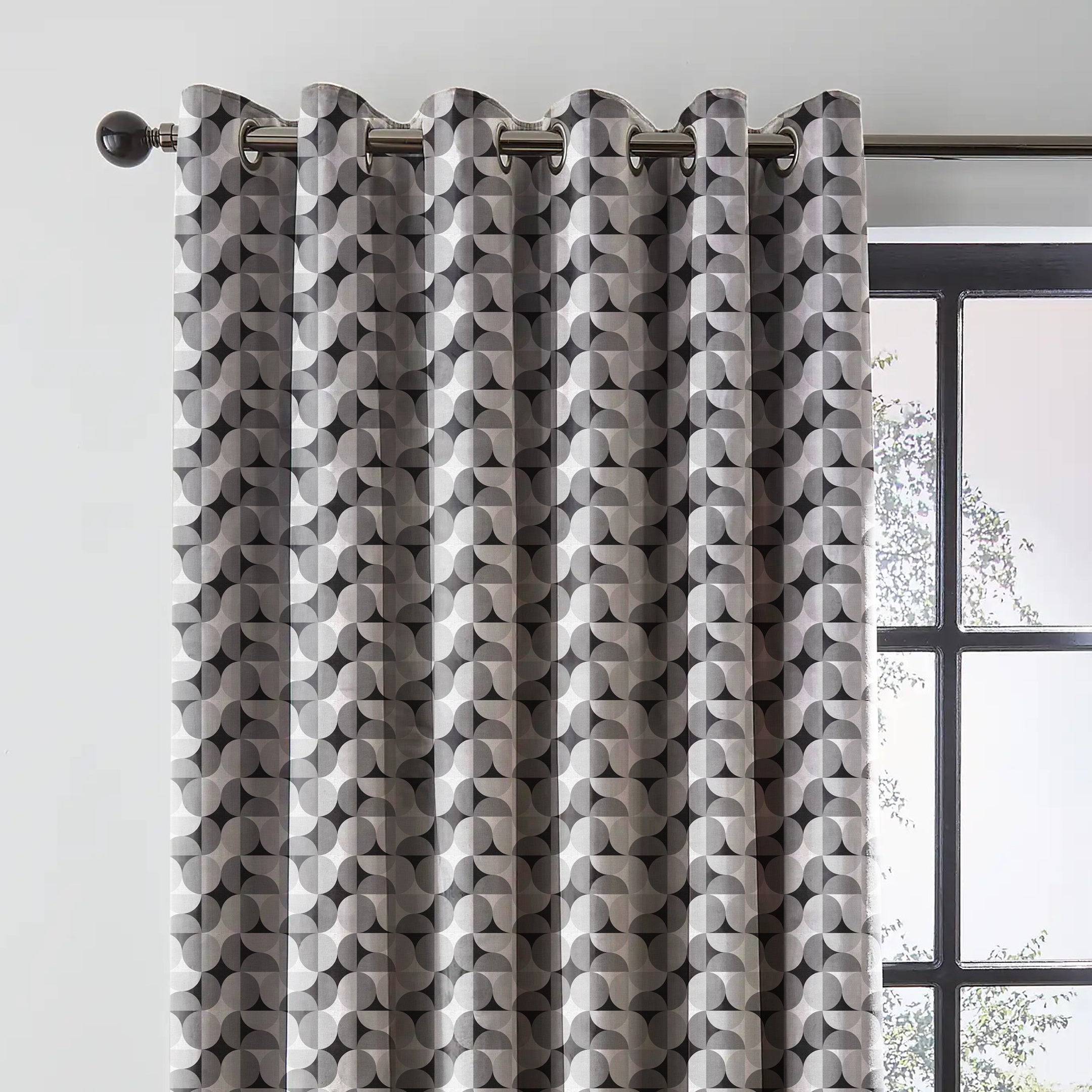 ILLUSION CIRCLE BLACKOUT CURTAIN BLACK/GREY