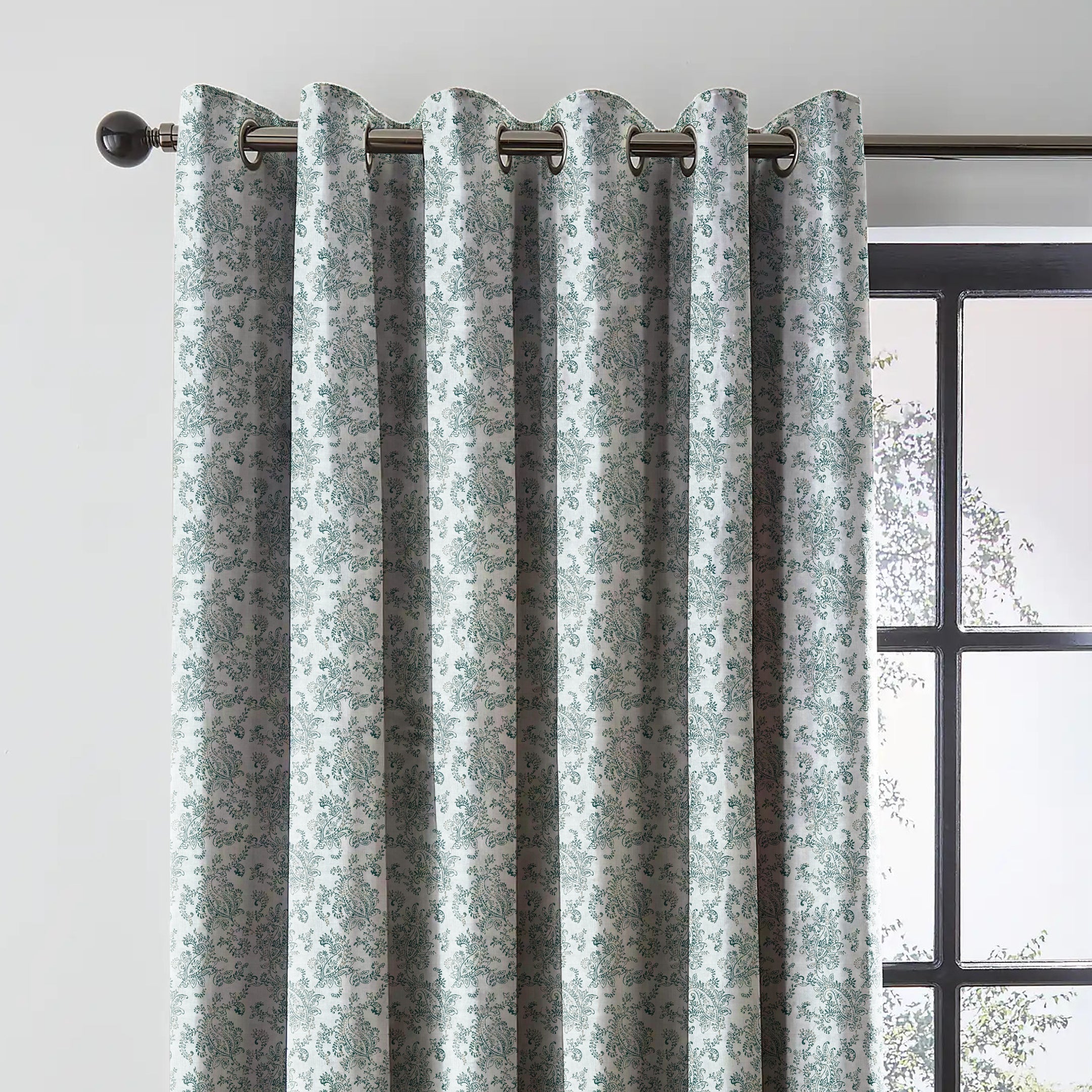 JODHPUR FLOWERS BLACKOUT CURTAIN WHITE AND TEAL