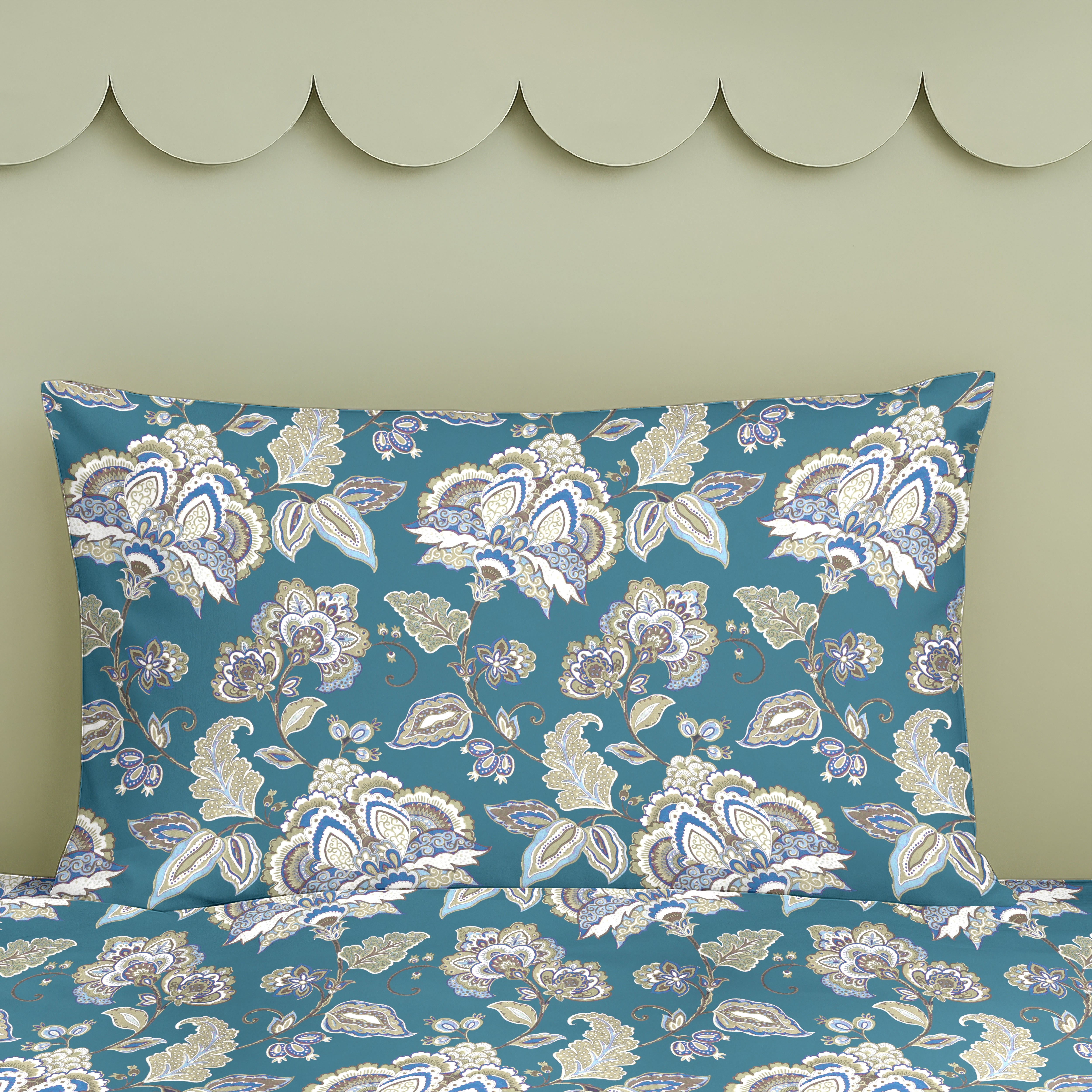 PARIS BLUE COTTON BEDSHEET WITH PILLOWCOVER