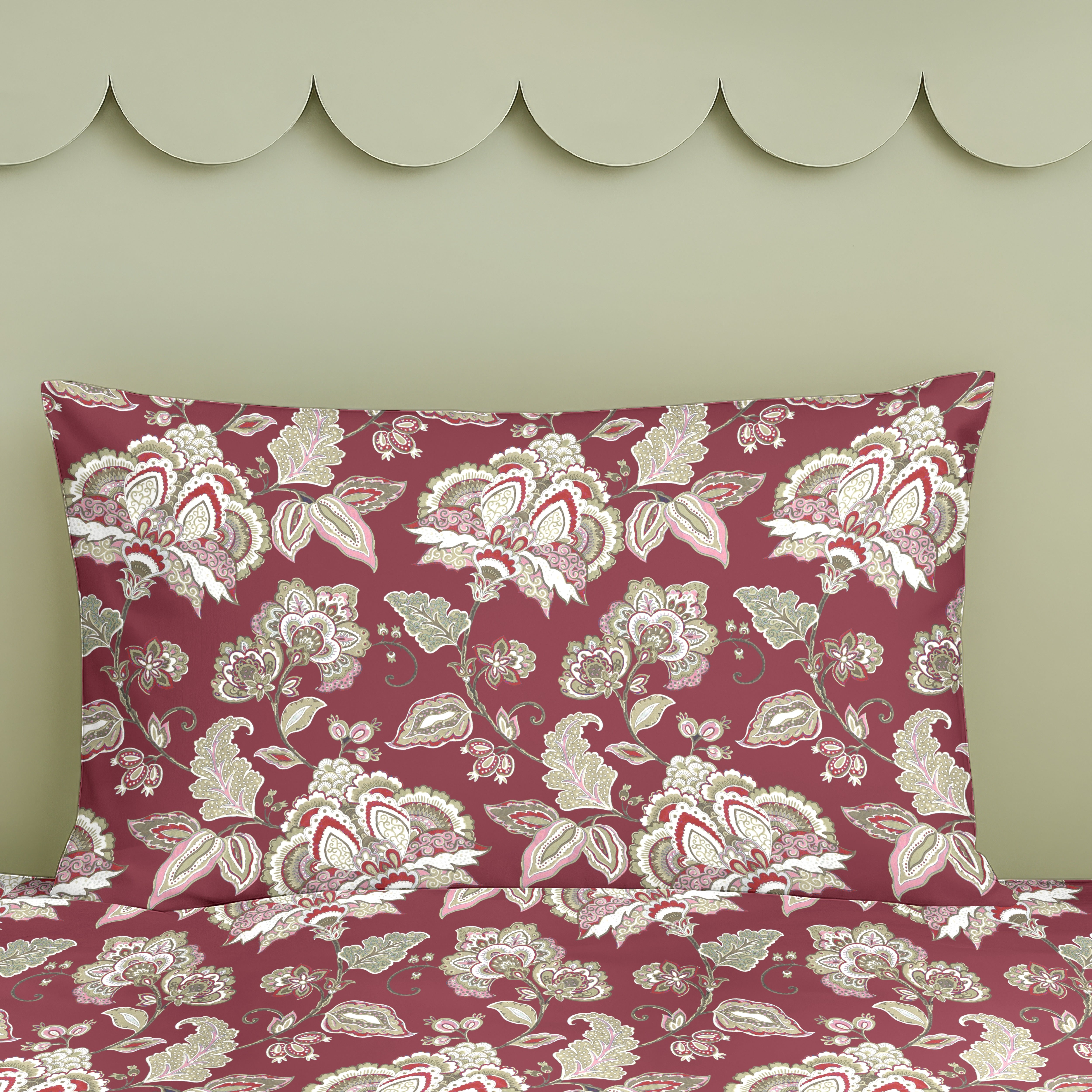 PARIS MAROON COTTON BEDSHEET WITH PILLOWCOVER