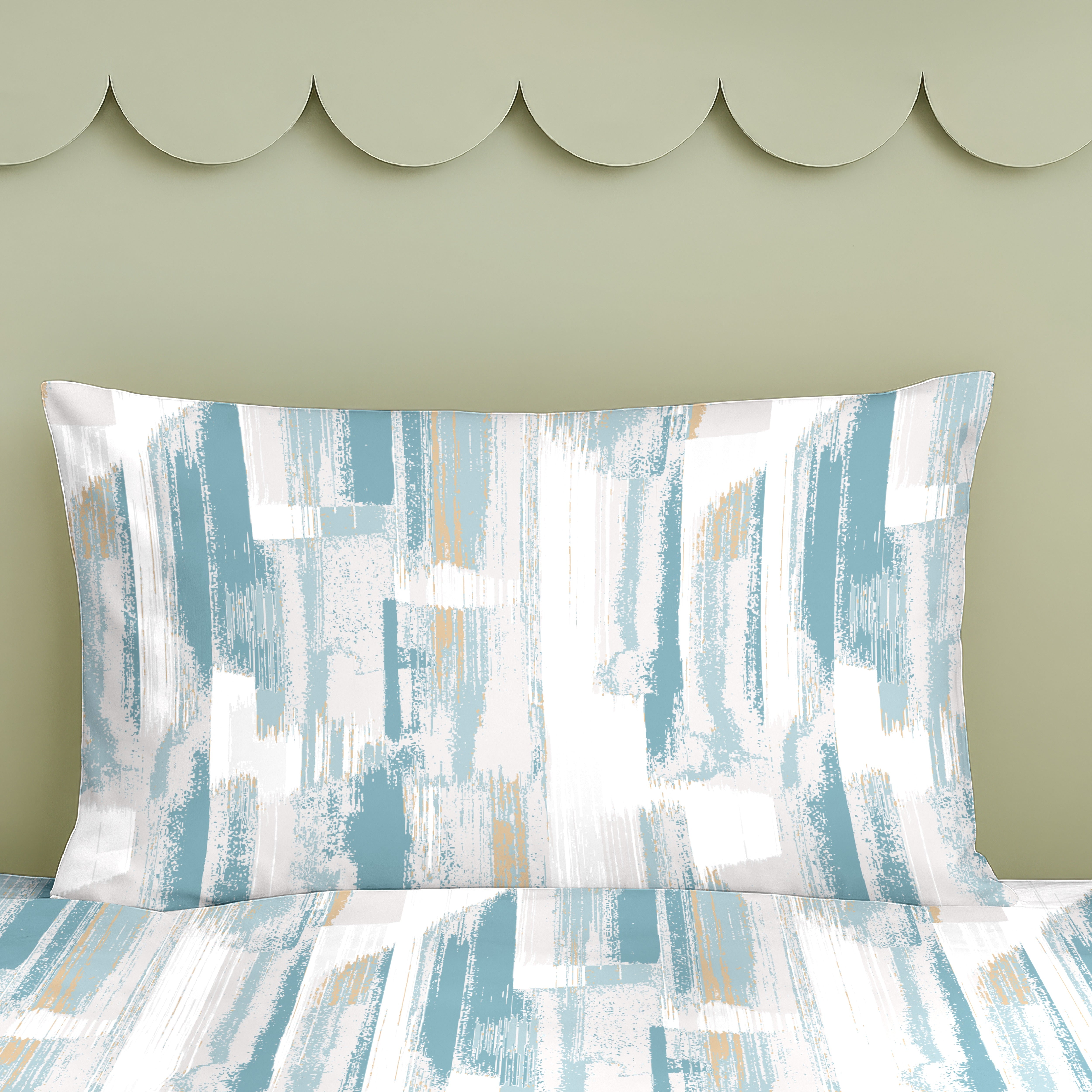 ROME BLUE HEART COTTON BEDSHEET WITH PILLOWCOVER
