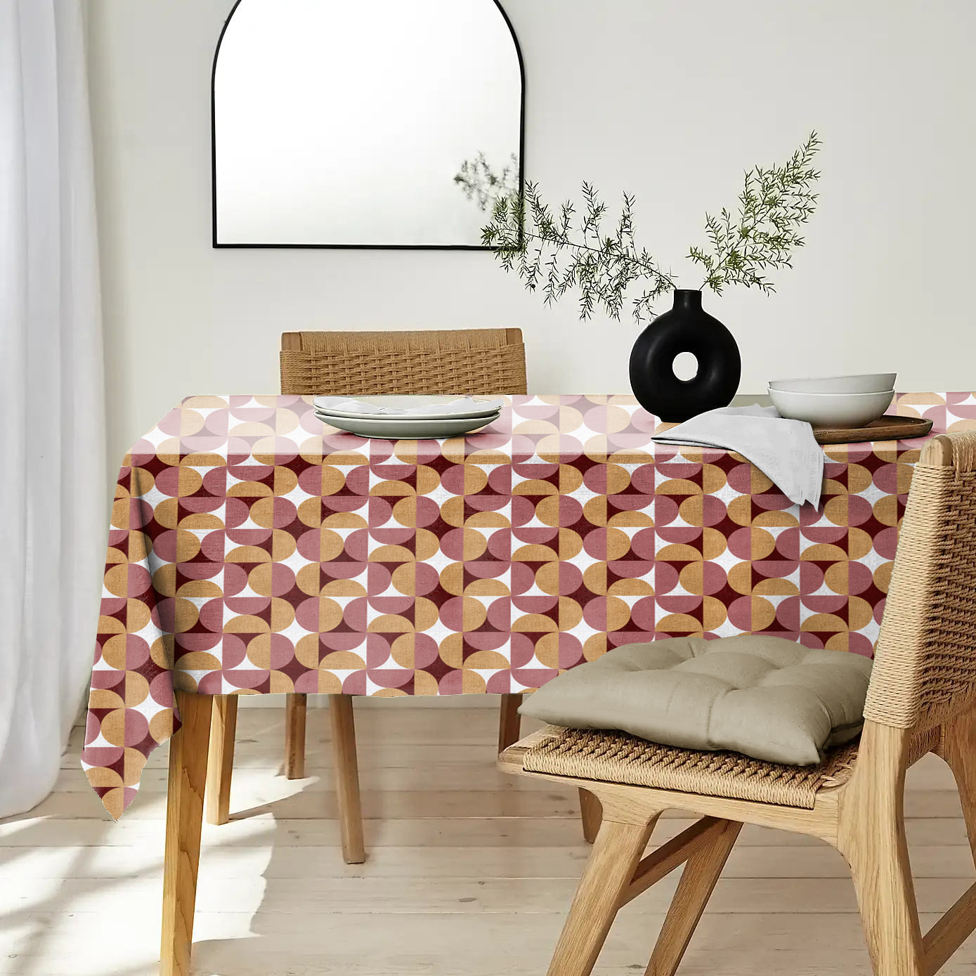 ILLUSION CIRCLE 6 SEATER TABLE CLOTH CAMEL/PINK