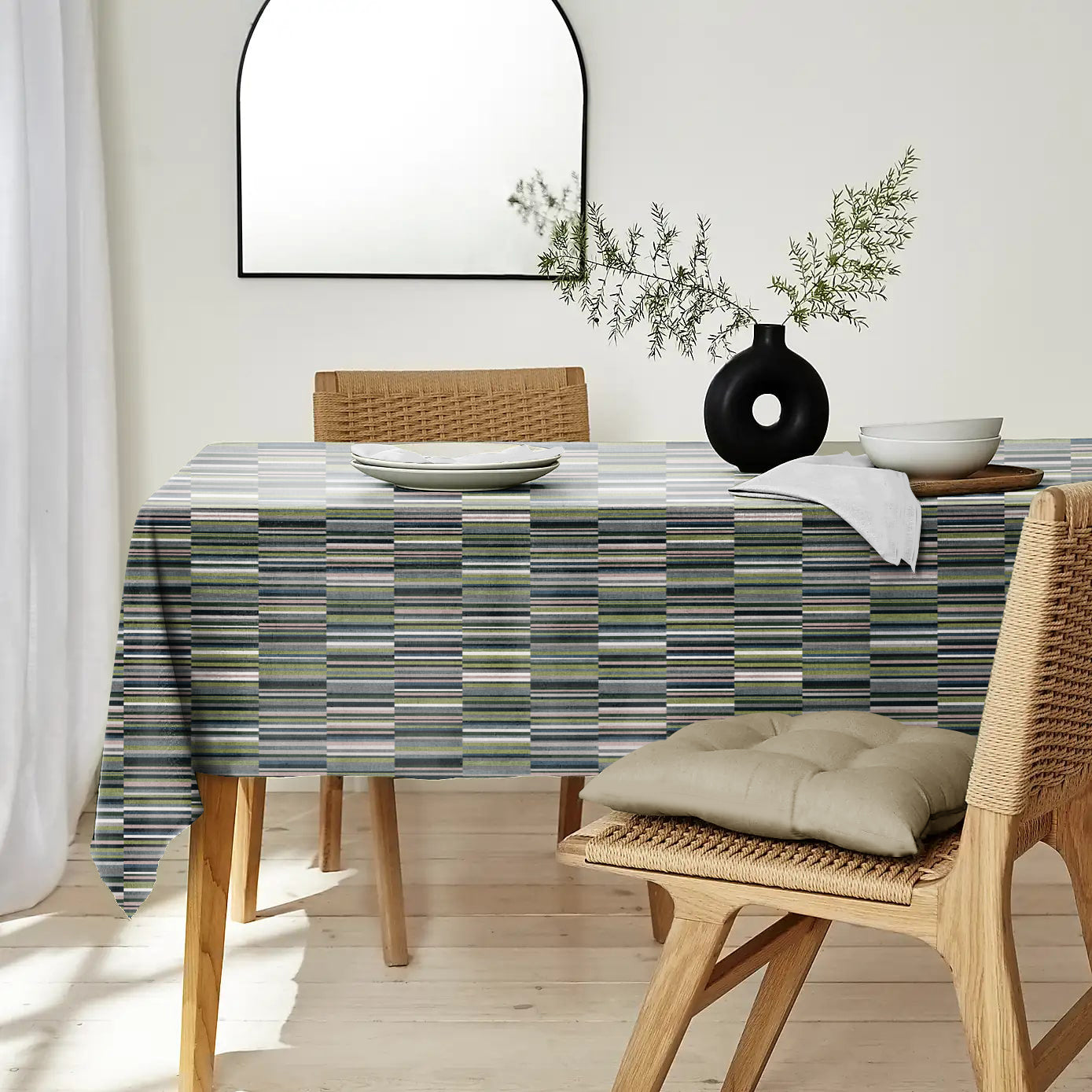 ILLUSION DASH 6 SEATER TABLE CLOTH OLIVE/GREEN