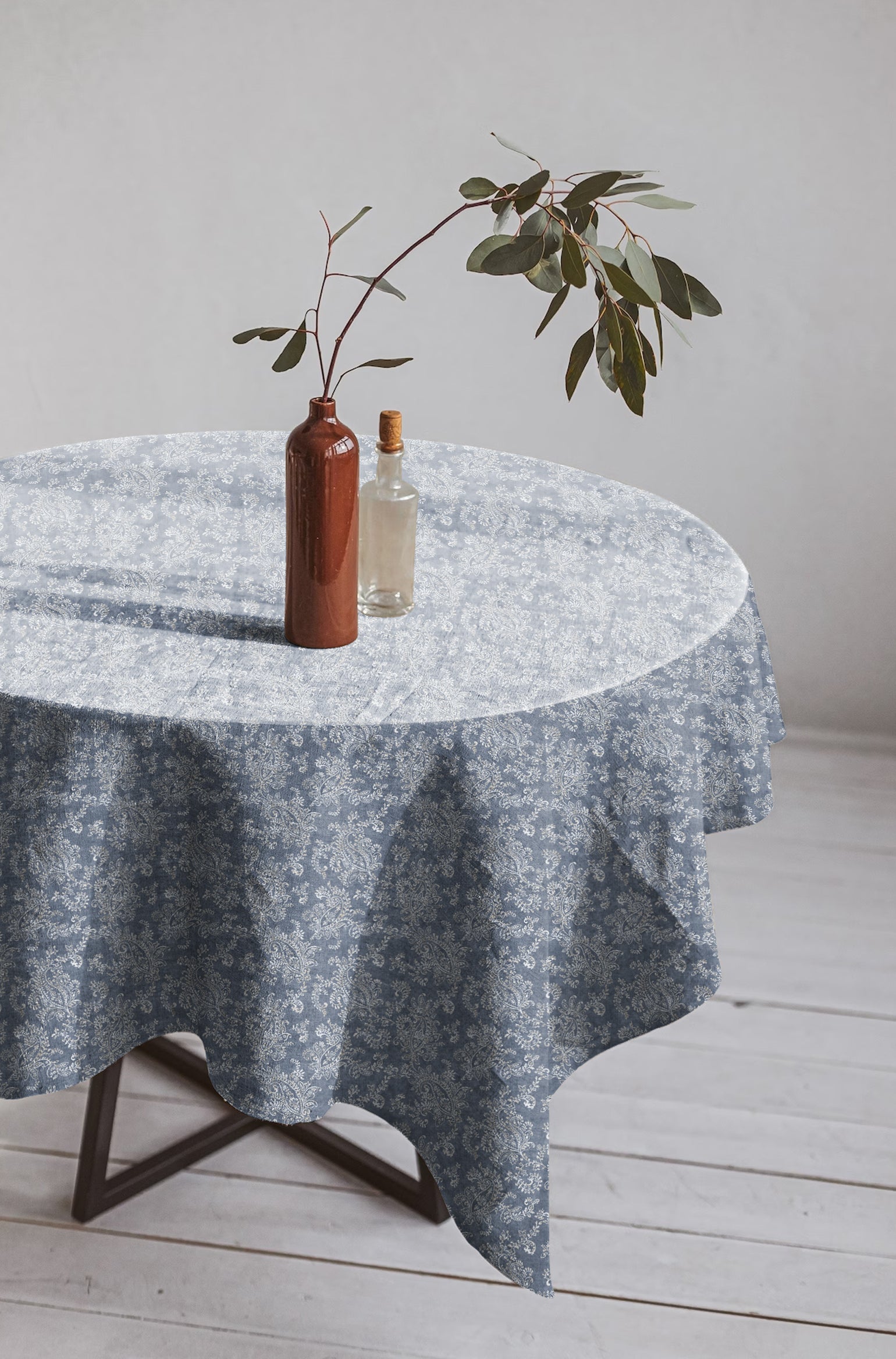 Jodhpur Flowers 6 Seater Table Cloth Indigo