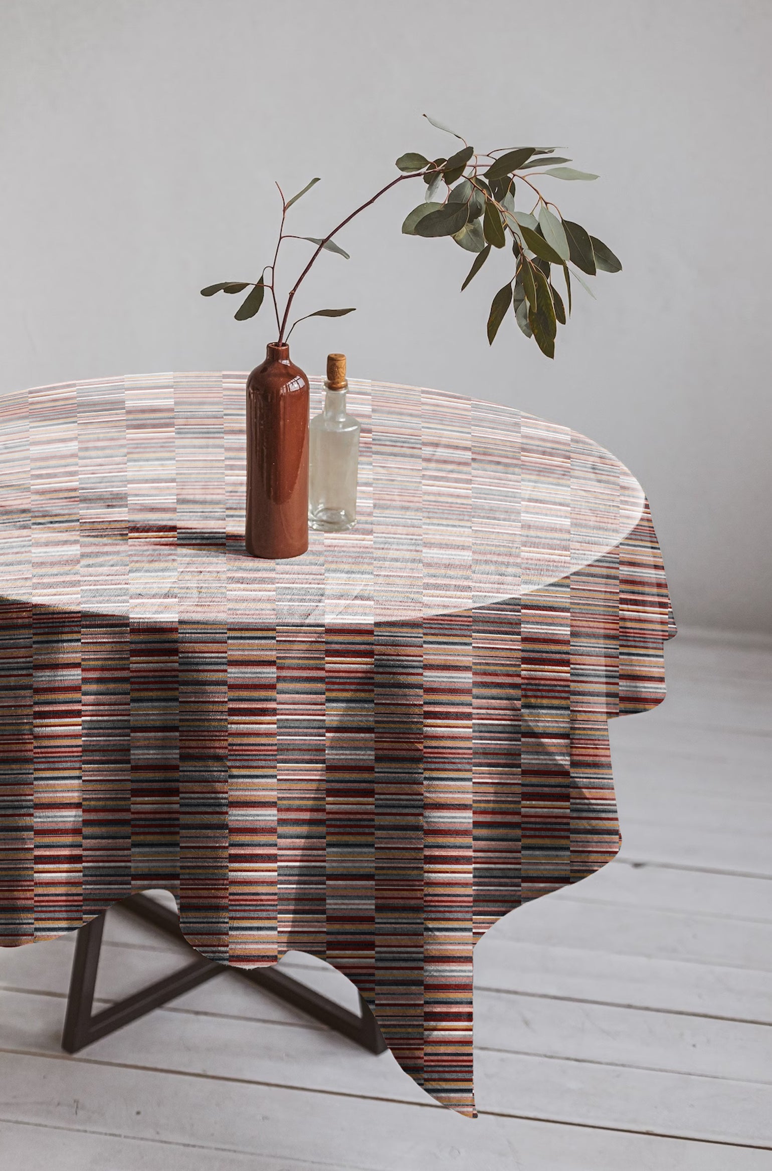 ILLUSION DASH 6 SEATER TABLE CLOTH RED/CAMEL
