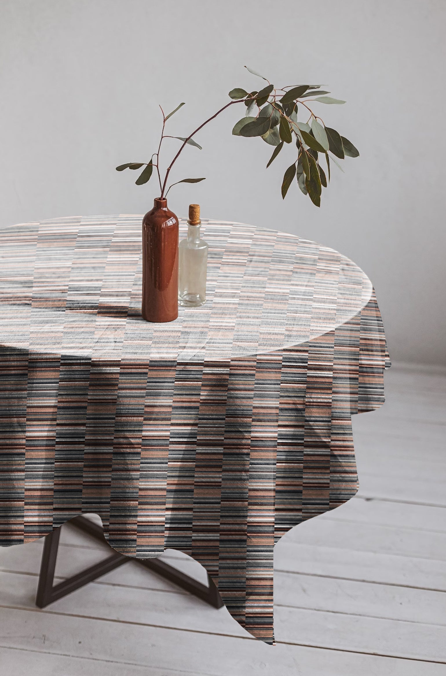 ILLUSION DASH 6 SEATER TABLE CLOTH TERRACOTTA/COFFEE