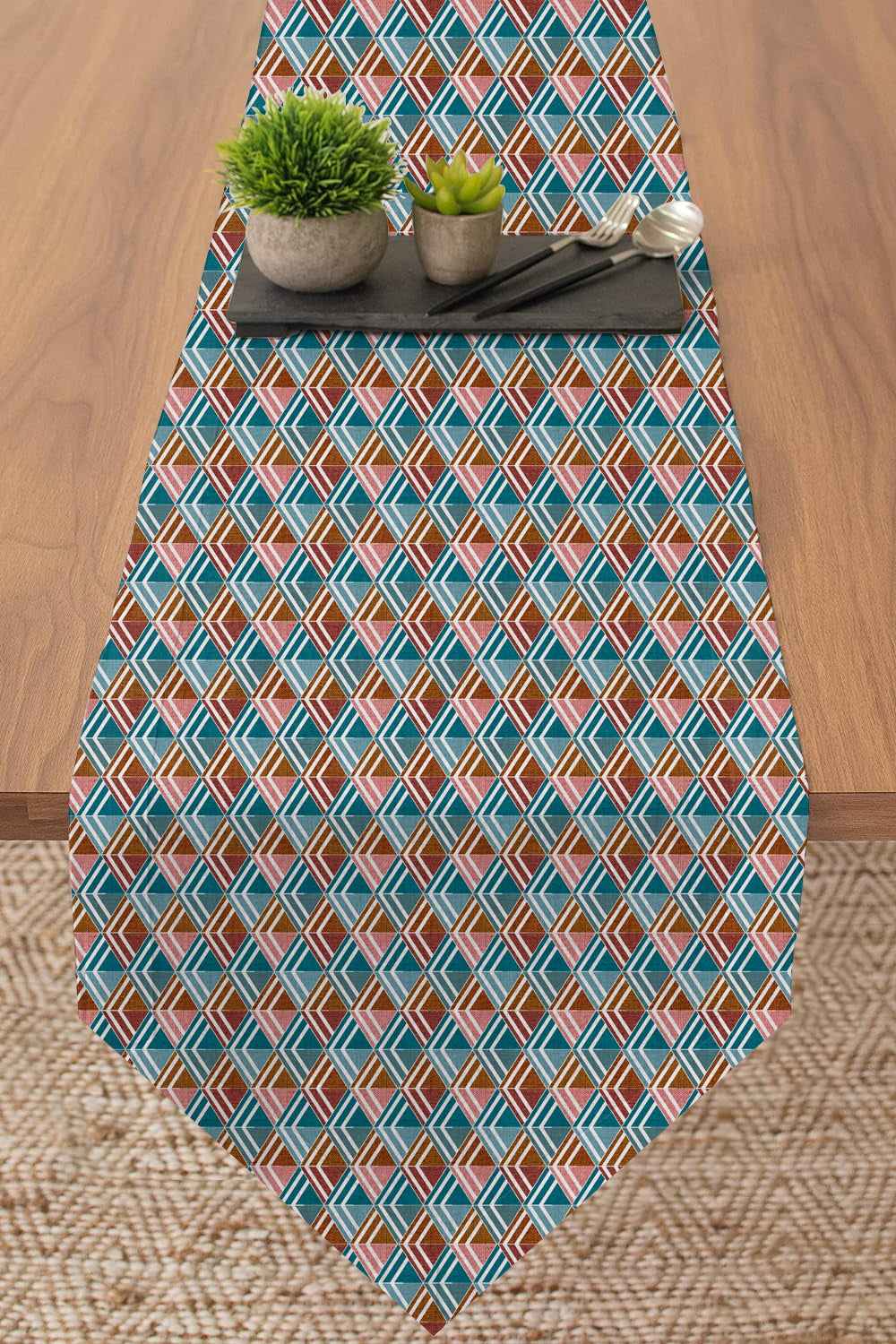 ILLUSION TABLE RUNNER MULTI TRIANGLE CAMEL/PINK MATTY (12X72 INCH) DIGITAL PRINTED