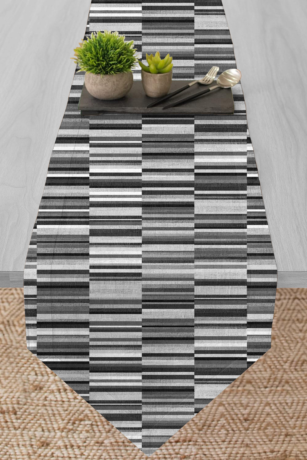 ILLUSION TABLE RUNNER DASH BLACK/GREY MATTY (12X72 INCH) DIGITAL PRINTED