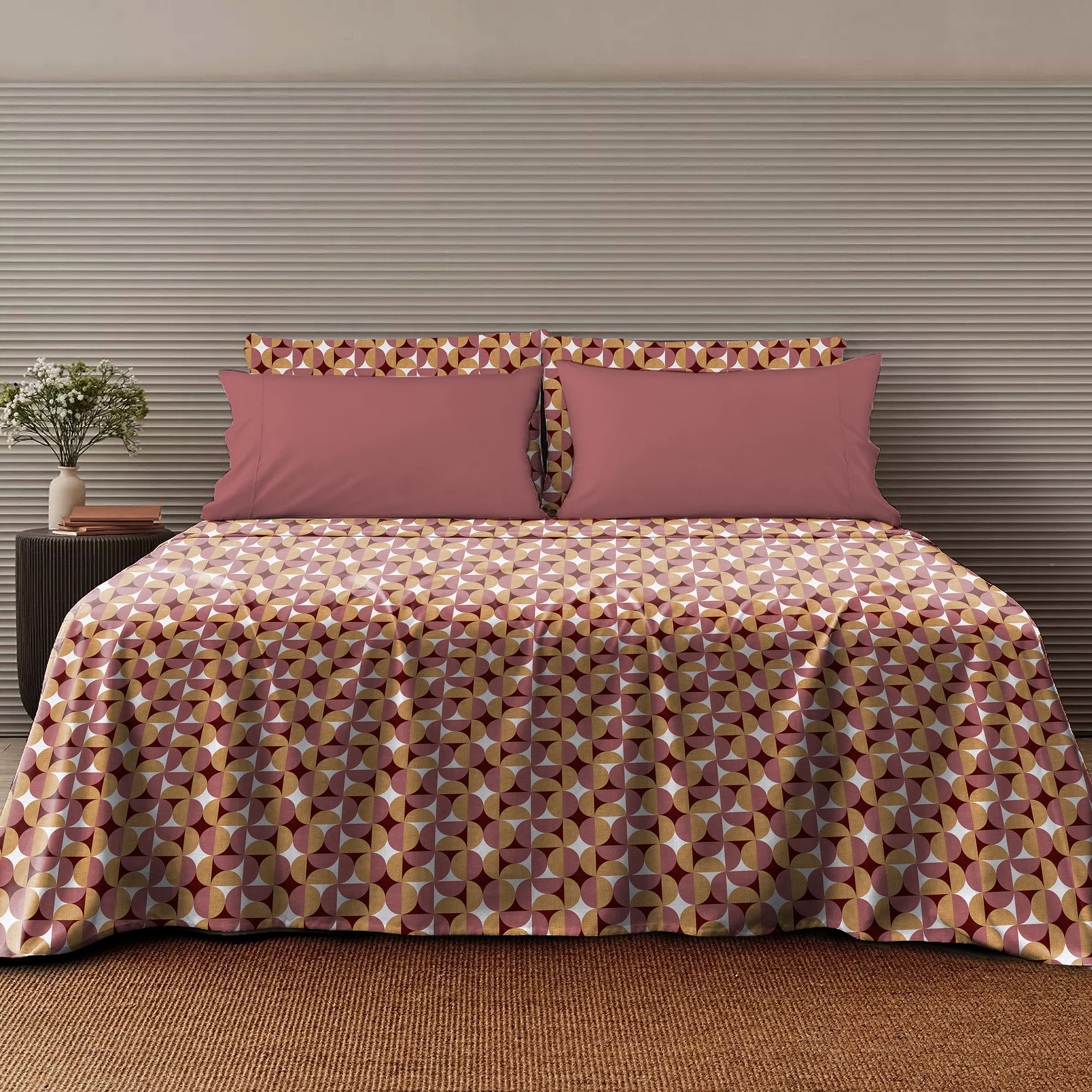 illusion Circle Bedsheet for Double Bed with 2 PillowCovers King Size (104" X 90") Camel/Pink