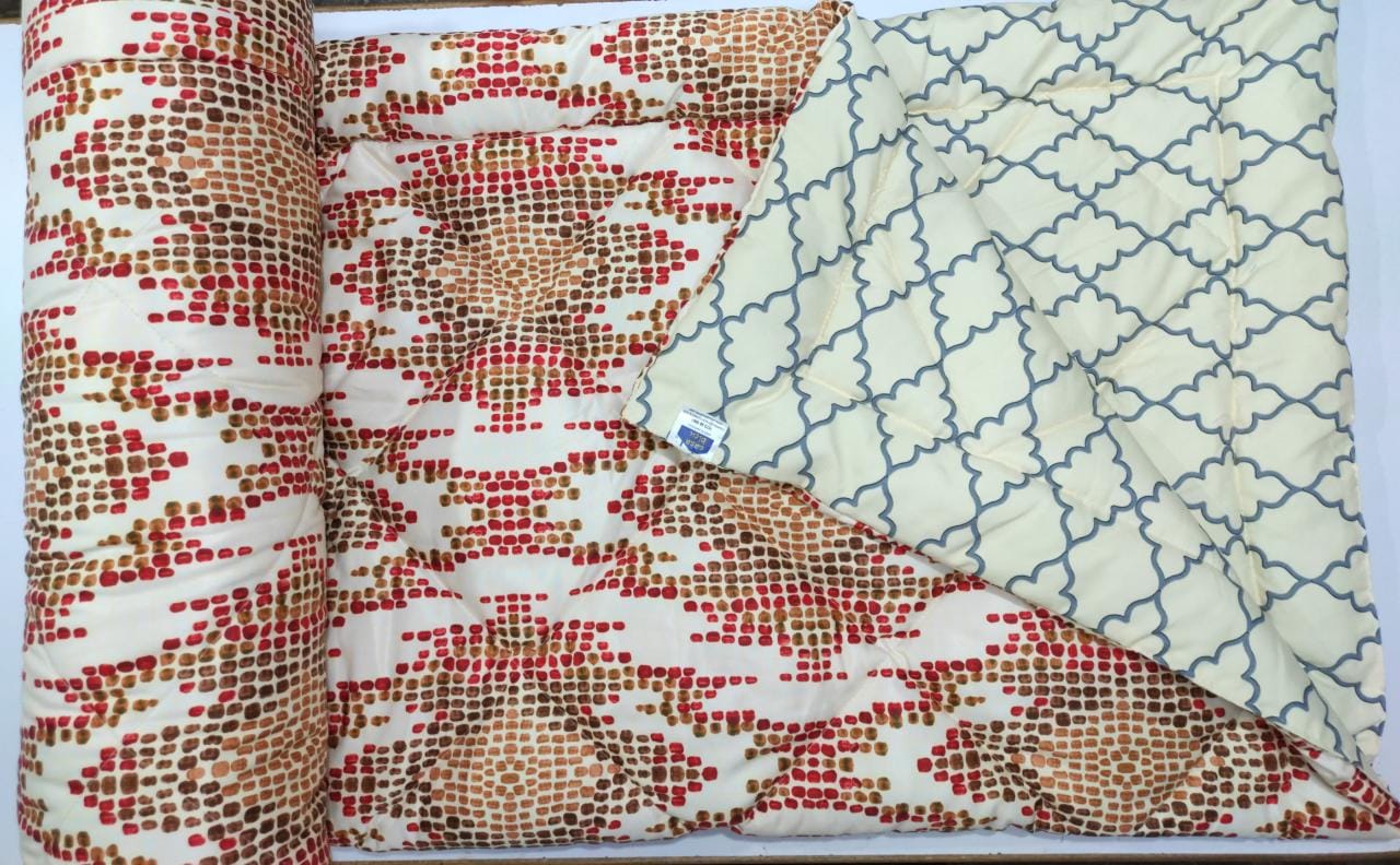 Comforter # Quilt # Duvet - Alma Red &amp; Cream 60&quot; x 90&quot; with 2 pcs of Pillow Covers